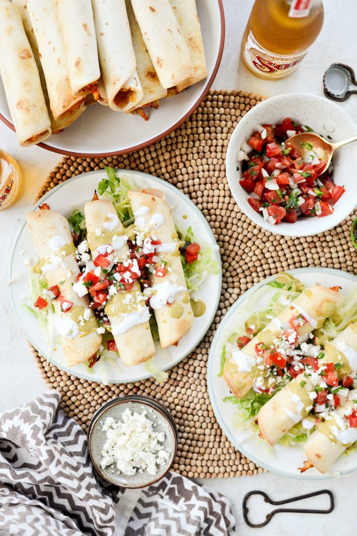 Air Fryer Salsa Chicken Taquitos l SimplyScratch.com #chicken #salsa #airfryer #recipe #toquitos #airfried #easy #dinner