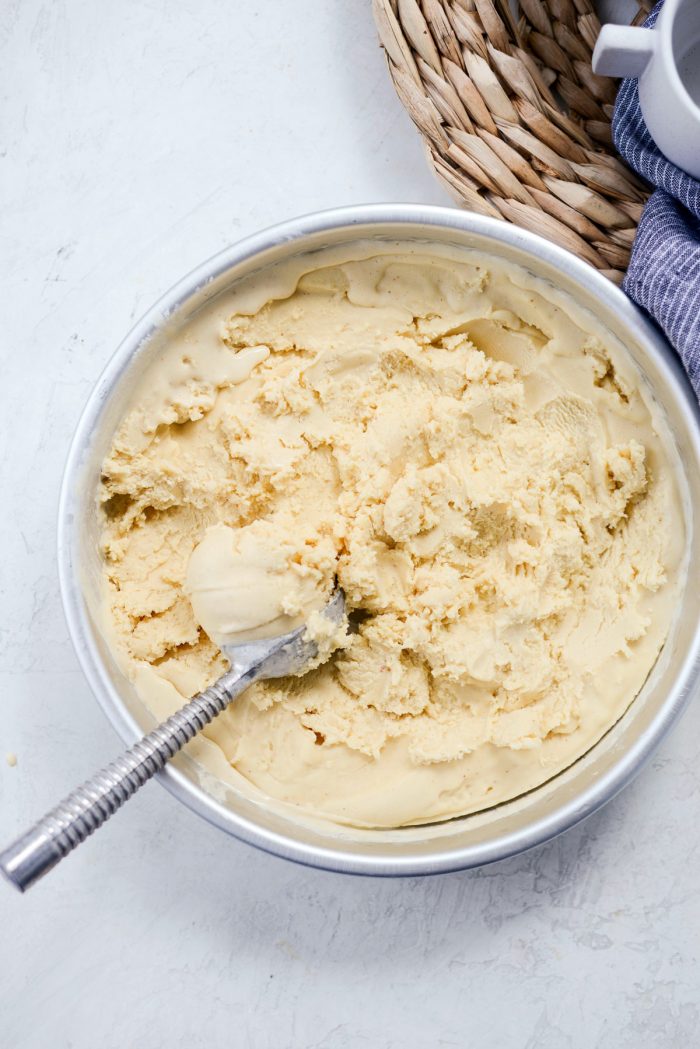 Brown Butter Ice Cream l SimplyScratch.com #homemade #brownbutter #icecream #fromscratch