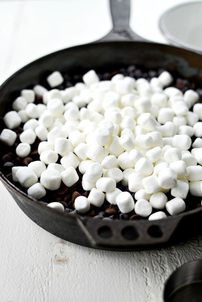 Individual Skillet S'mores – Gravel & Dine