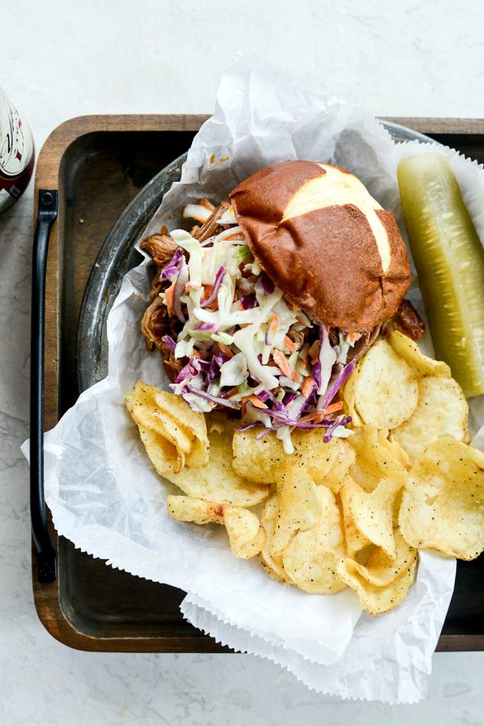 Slow Cooker Pulled Pork Sandwiches