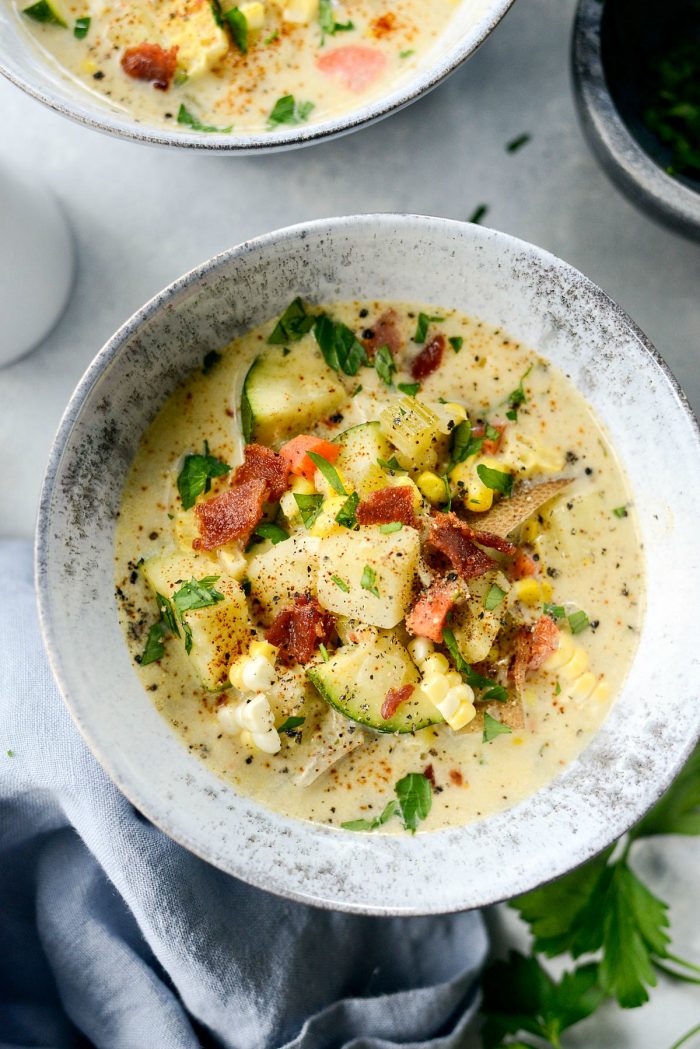 Summer Corn and Zucchini Chowder l SimplyScratch.com #summer #corn #zucchini #potato #chowder #soup #sweetcorn