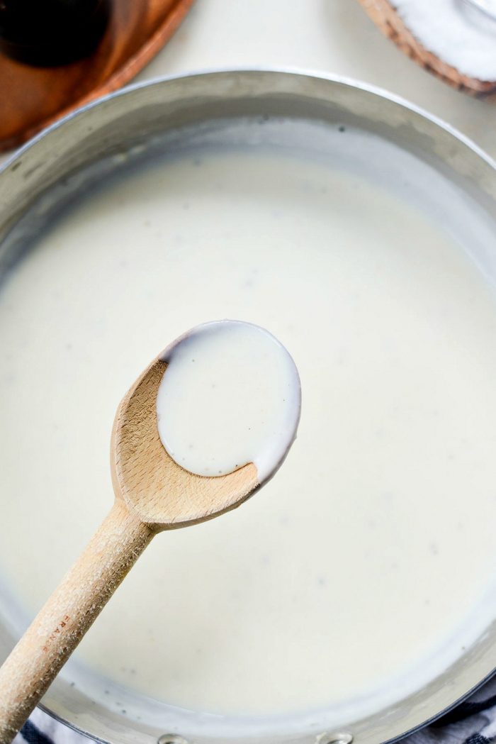 Classic Béchamel Sauce Recipe (White Sauce) l SimplyScratch.com #bechamel #whitesauce #mothersauce #easy #fromscratch