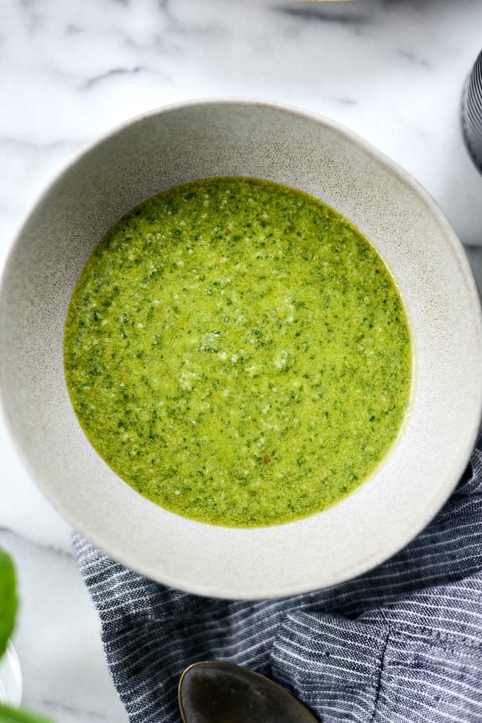 Homemade Basil Pesto l SimplyScratch.com #homemade #basil #pesto #easy #garden #fresh