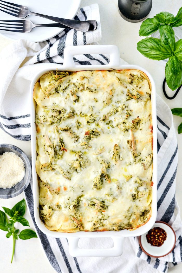 Pesto Chicken Ravioli Lasagna l SimplyScratch.com #chicken #pesto #ravioli #lasagna #dinner #easy 