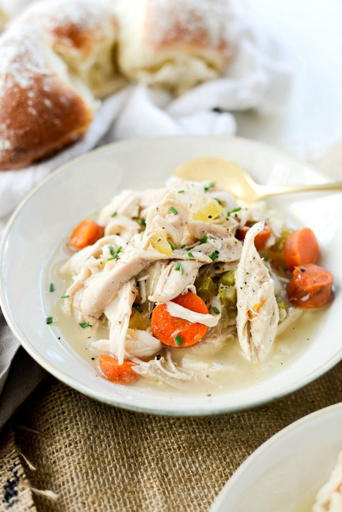 Slow Cooker Chicken and Vegetables l SimplyScratch.com #slowcooker #chicken #vegetables #dinner #meal #easy #simplyscratch