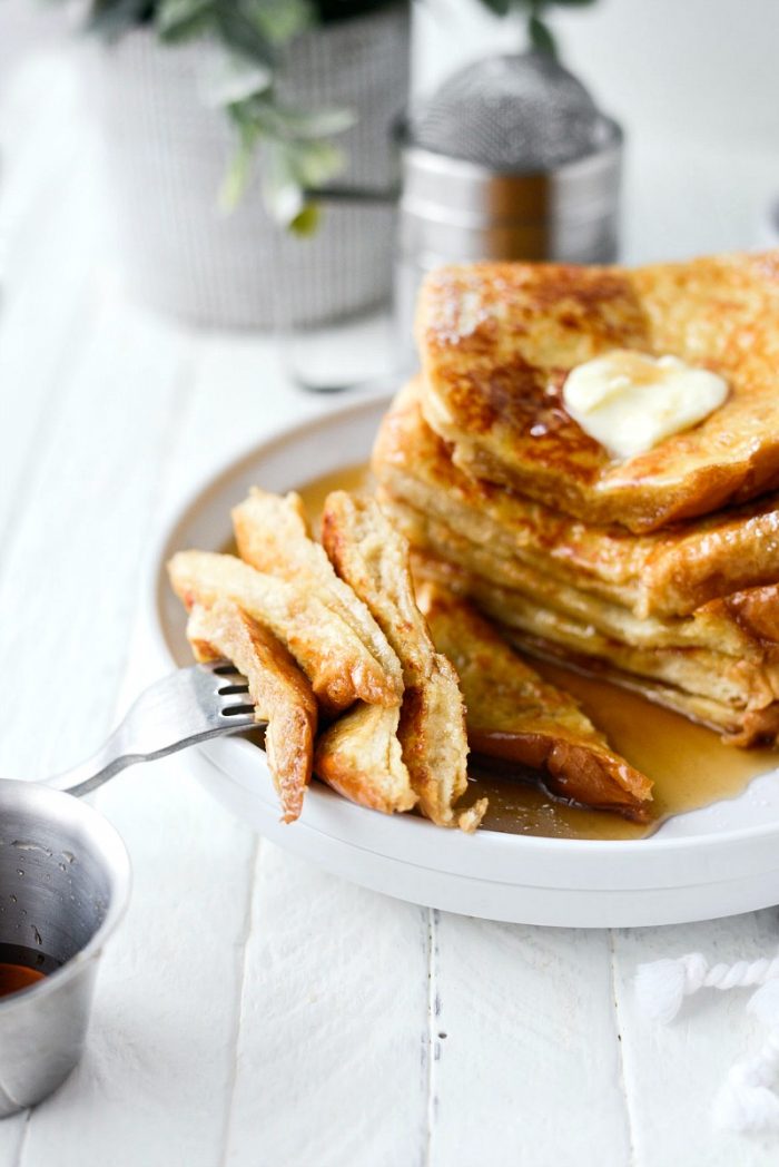 Your Basic Weekend French Toast l SimplyScratch.com #frenchtoast #breakfast #brunch #basi #easy #simplyscratch