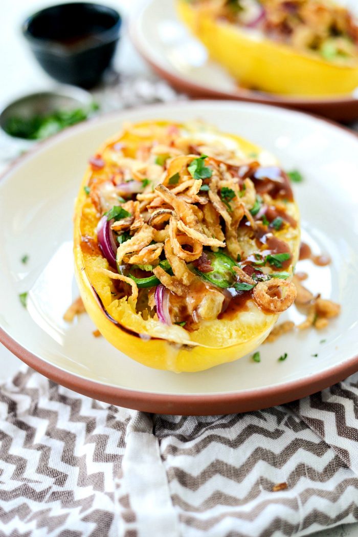 Chicken Bacon Jalapeño Spaghetti Squash l SimplyScratch.com #healthy #chicken #bbqsauce #bacon #jalapeno #stuffed #spaghettisquash #ww #simplyscratch