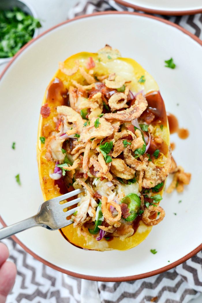 Chicken Bacon Jalapeño Spaghetti Squash l SimplyScratch.com #healthy #chicken #bbqsauce #bacon #jalapeno #stuffed #spaghettisquash #ww #simplyscratch