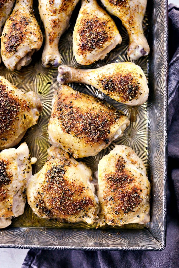 Parmesan Garlic Baked Chicken l SimplyScratch.com #parmesan #garlic #baked #chicken #easy #recipe #simplyscratch #dinner #homemade