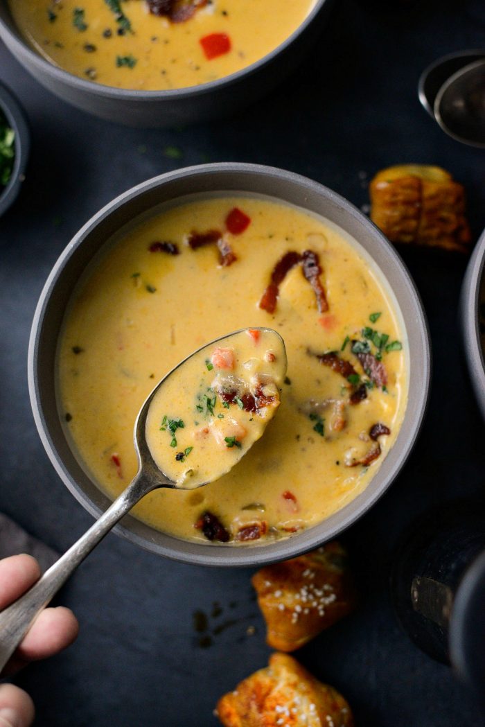 Pumpkin Beer Cheese Soup l SimplyScratch.com #pumpkin #beer #cheddar #cheese #soup #fall #recipe #onepot #easydinner #dinner