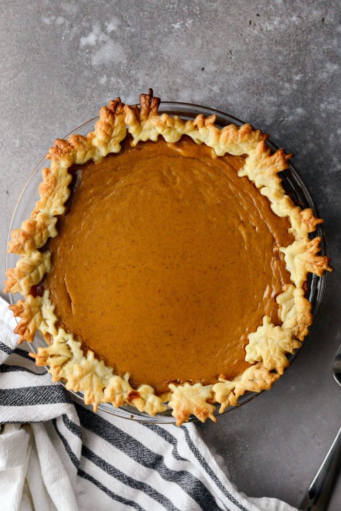 Classic Pumpkin Pie l SimplyScratch.com #homemade #fromscratch #classic #pumpkin #pie #recipe