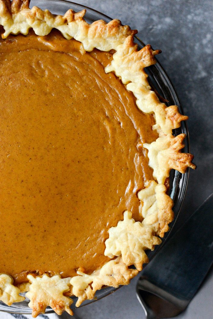 Classic Pumpkin Pie l SimplyScratch.com #homemade #fromscratch #classic #pumpkin #pie #recipe