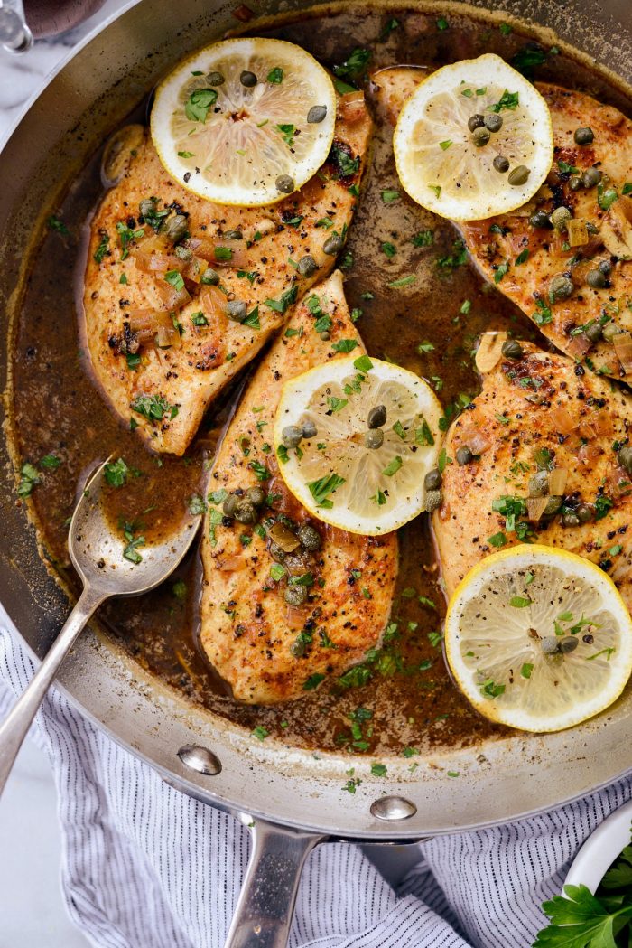 Lighter Chicken Piccata l SimplyScratch.com #healthy #lighter #chicken #piccata #easy #skillet #lemon #caper #sauce #fromscratch