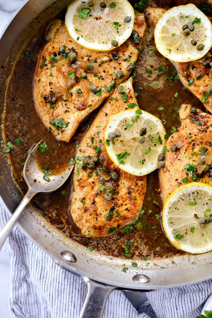 Lighter Chicken Piccata l SimplyScratch.com #healthy #lighter #chicken #piccata #easy #skillet #lemon #caper #sauce #fromscratch