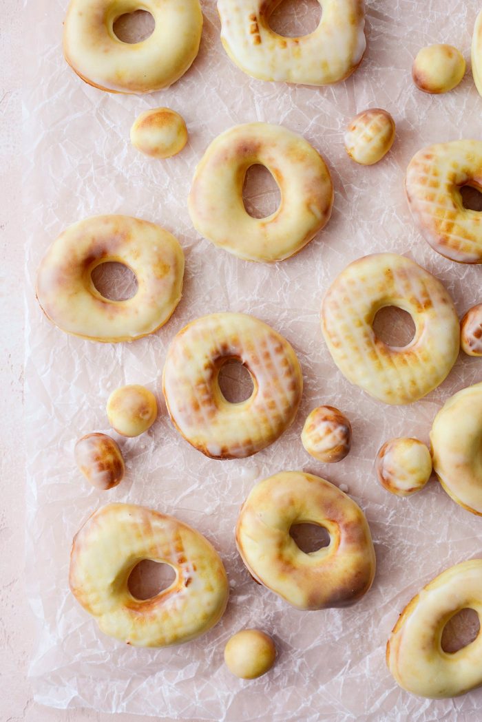 Air Fryer Glazed Doughnts l SimplyScratch.com #airfryer #airfried #doughnuts #homemade #fromscratch