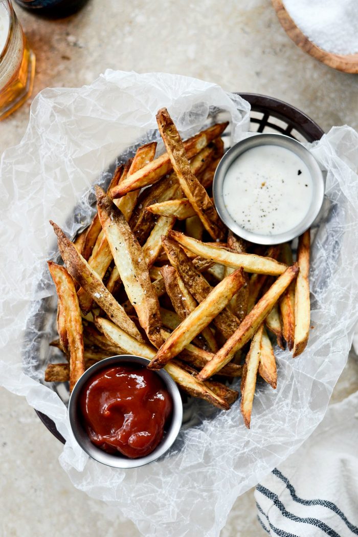 Homemade Air Fryer Frech Fries l SimplyScratch.com #homemade #airfryer #airfryerrecipe #FrenchFries #healthy #light #easy