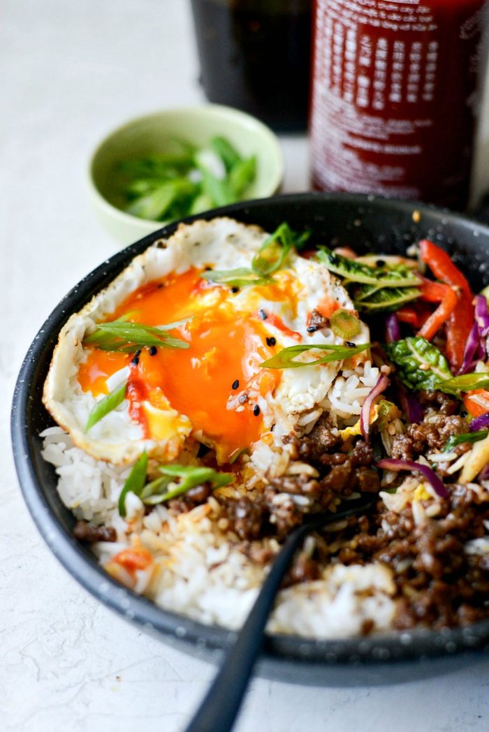 Korean BBQ Beef Bowls l SimplyScratch.com #beef #korean #bbq #bowl #egg #rice 