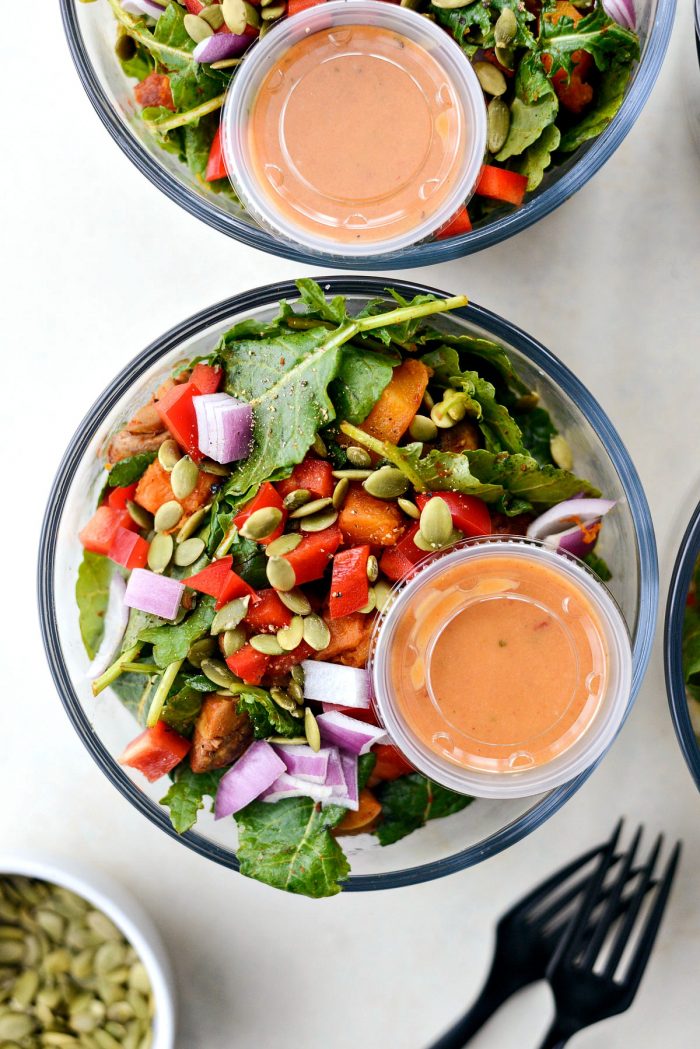 Winter Butternut Squash and Kale Grain Bowls (Meal Prep!) l SimplyScratch.com #mealprep #winter #healthy #grainbowls #butternutsquash #kale