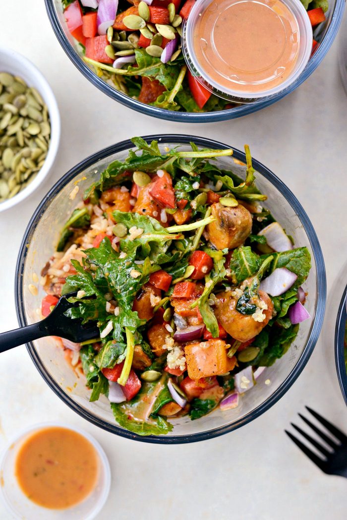 Winter Butternut Squash and Kale Grain Bowls (Meal Prep!) l SimplyScratch.com #mealprep #winter #healthy #grainbowls #butternutsquash #kale