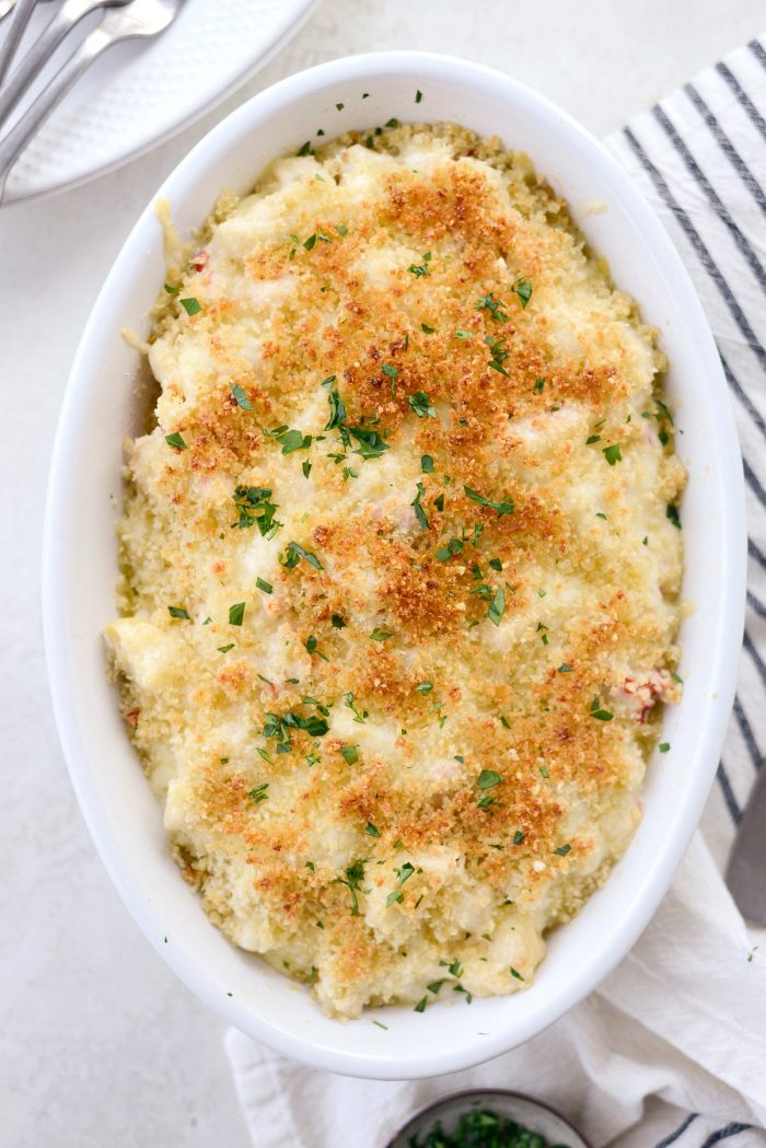 Lobster Mac and Cheese l SimplyScratch.com #valentinesday #valentine #lobster #macandcheese #sidedish