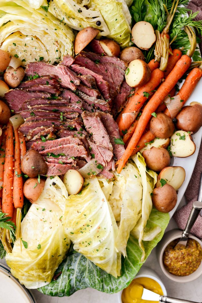 http://www.simplyscratch.com/wp-content/uploads/2020/02/Slow-Cooker-Corned-Beef-and-Cabbage-Dinner-l-SimplyScratch.com-slowcooker-cornedbeef-stpatricksday-easydinner-crockpot-slowcooking-beef-boileddinner-irishdinner-15-700x1049.jpg