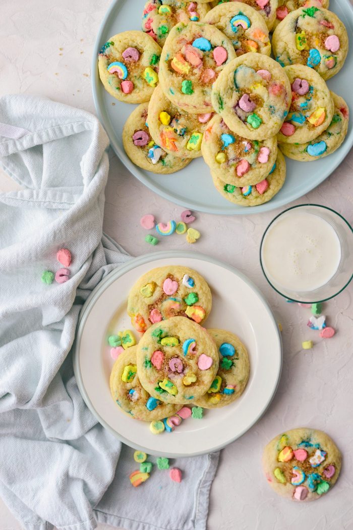 Lucky Charms Cookies l SimplyScratch.com #luckycharms #cookies #stpatricksday #recipe #treat #schoolparty #baking