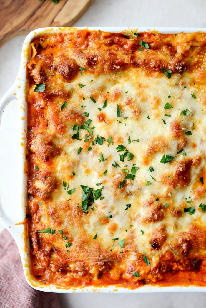 Small Batch Lasagna l SimplyScratch.com #easy #smallbatch #lasagna #dinner #pasta #bakedpasta #recipe