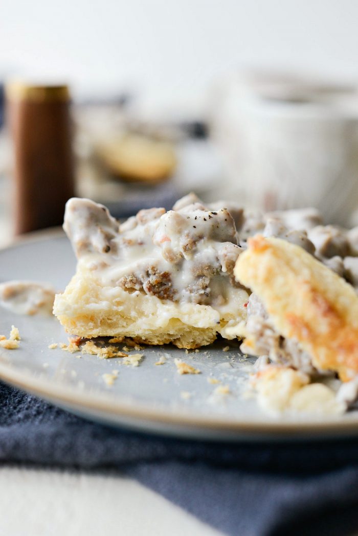 Turkey Breakfast Sausage Gravy l SimplyScratch.com #turkey #sausage #breakfast #gravy #homemade #easy #brunch