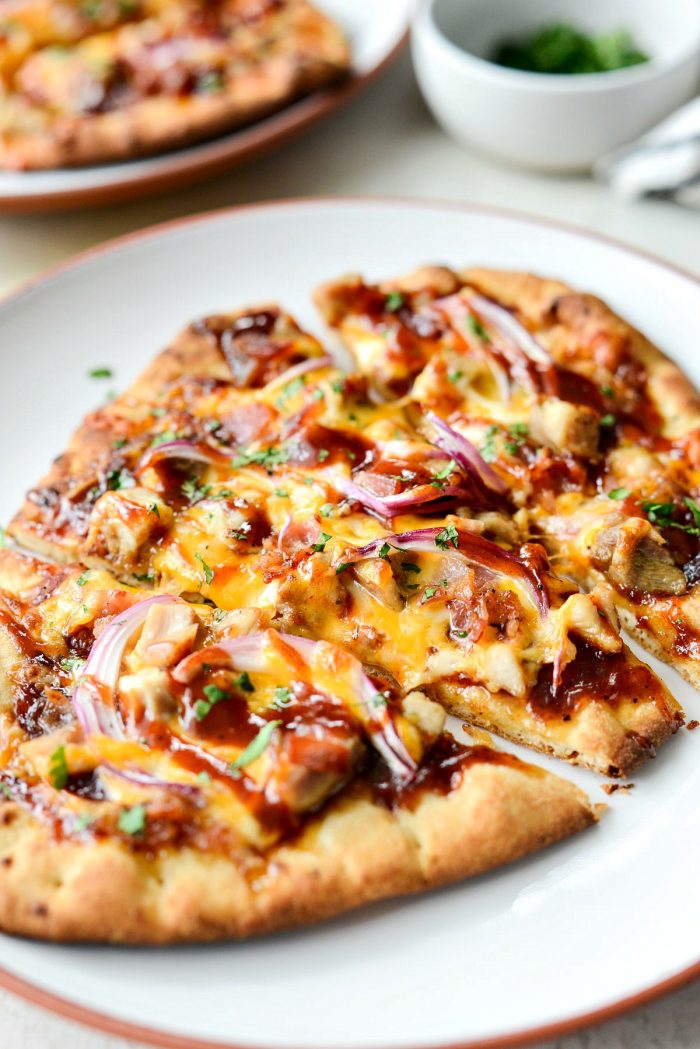 BBQ Chicken Naan Pizzas l SimplyScratch.com #sweetbbq #bbq #chicken #naan #pizza #easy #dinner #recipe