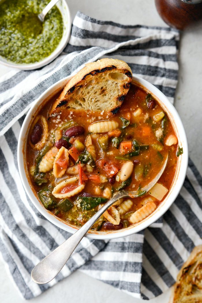 Classic Minestrone Soup l SimplyScratch.com #soup #minestrone #vegetables #onepot #bowlof soup