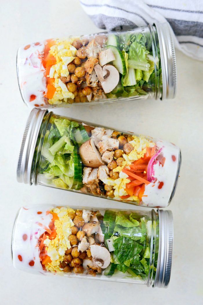 Everyday Mason Jar Salad l SimplyScratch.com #mealprep #salad #masonjar #jarsalad #lowpoint #ww #lowfat