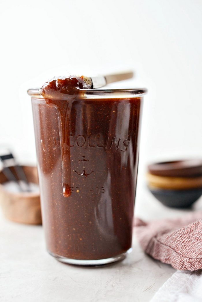 Homemade Sweet Barbecue Sauce l SimplyScratch.com #sweet #barbecue #bbq #sauce #fromscratch #grilling #copycat #sweetbabrays