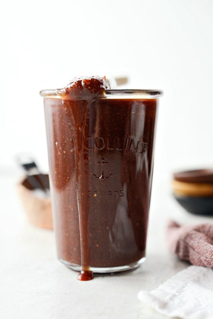 Homemade Sweet Barbecue Sauce l SimplyScratch.com #sweet #barbecue #bbq #sauce #fromscratch #grilling #copycat #sweetbabrays