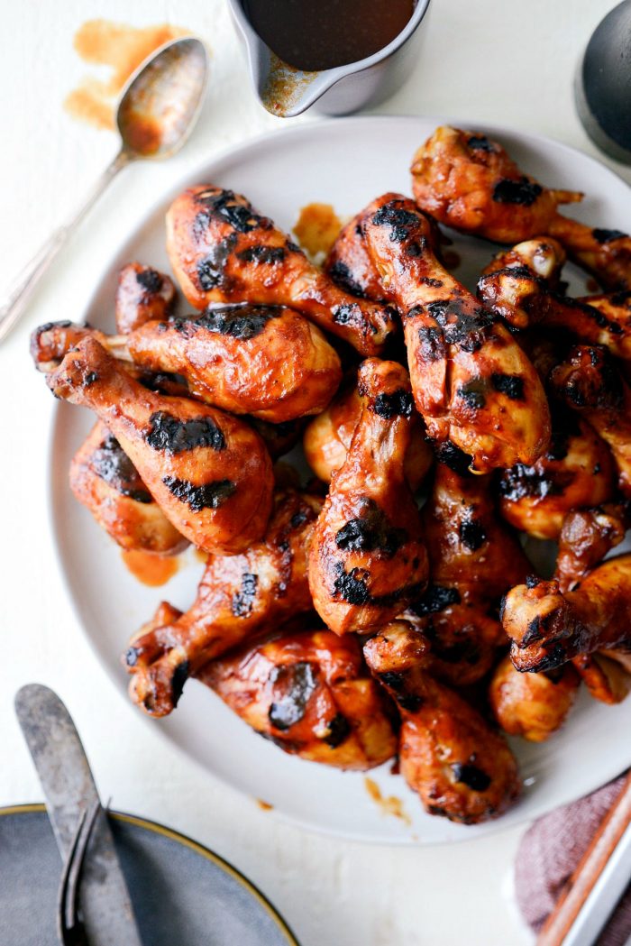 close up of Easy BBQ Chicken Drumsticks.