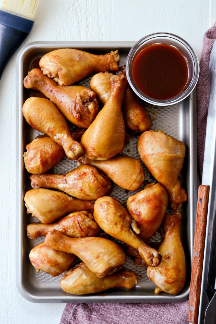transfer cooked chicken drumsticks to pan with 1 cup of sauce.