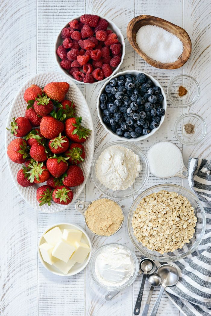 Berry Crisp ingredients.