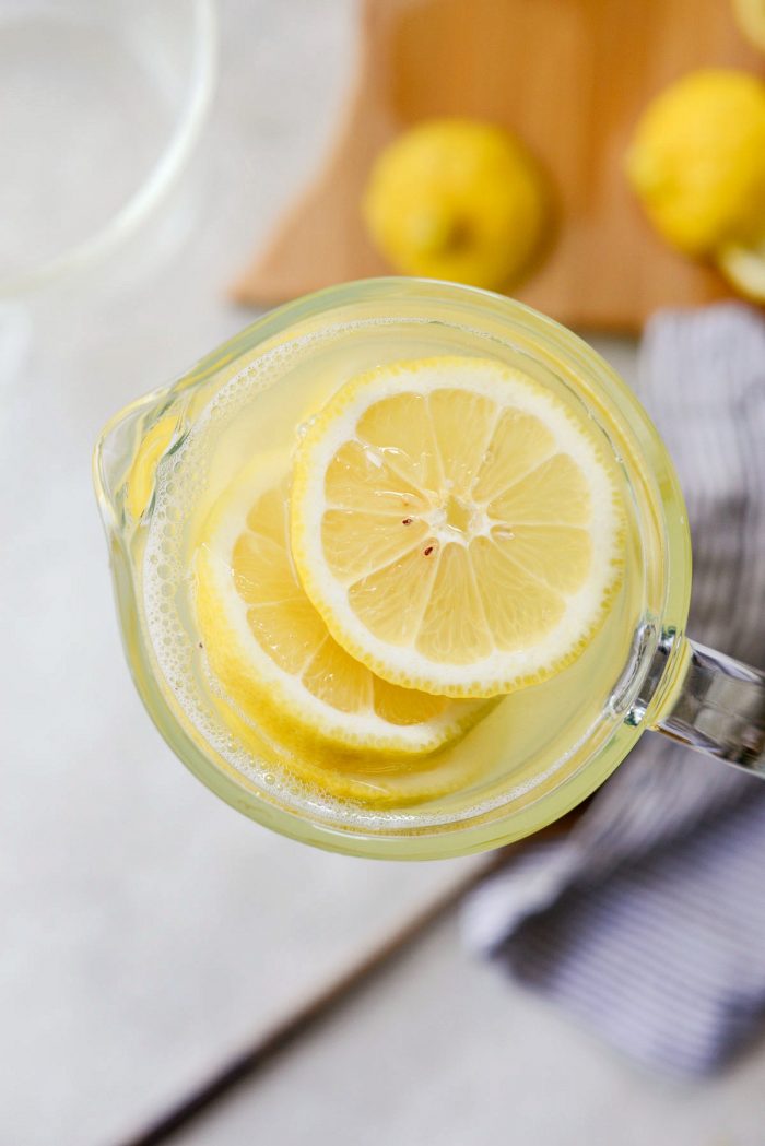 pitcher of lemonade