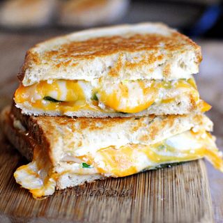 Jalapeno Popper Grilled Cheese-image