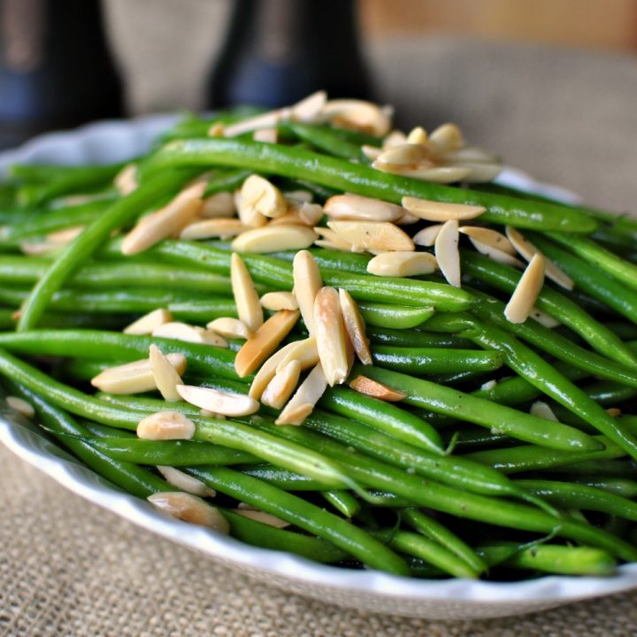 Simple Garlicky Green Bean Almondine Simply Scratch