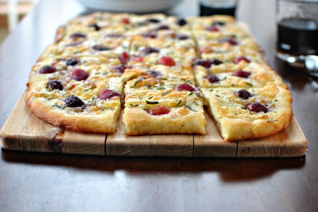 Red Grape Brie and Rosemary Flatbread