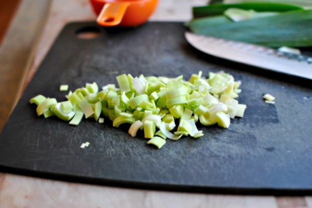 sliced quartered leeks