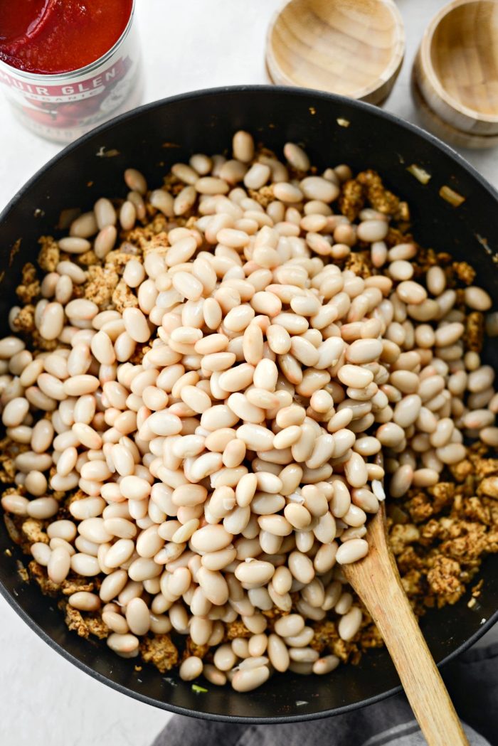 Chipotle White Bean Turkey Chili