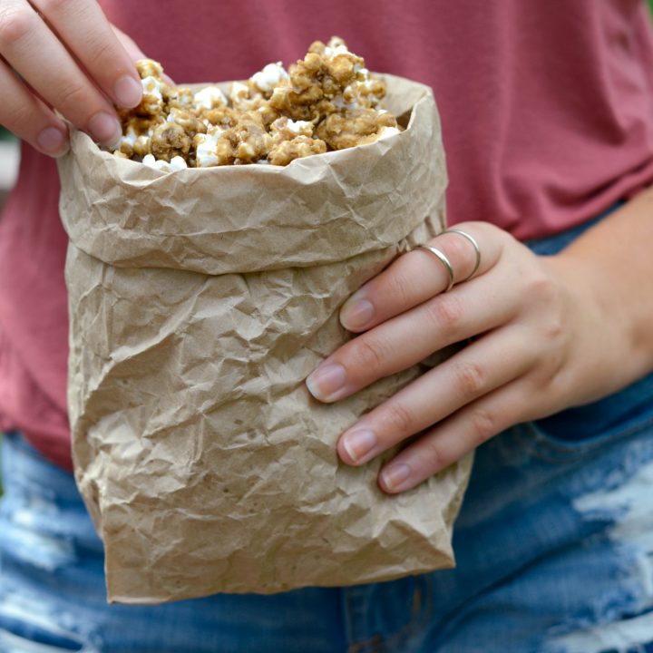Homemade Caramel Corn-image