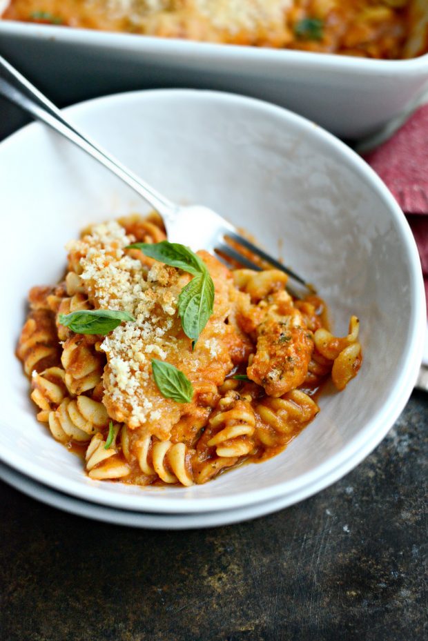 One-Pan Chicken Parmesan Casserole