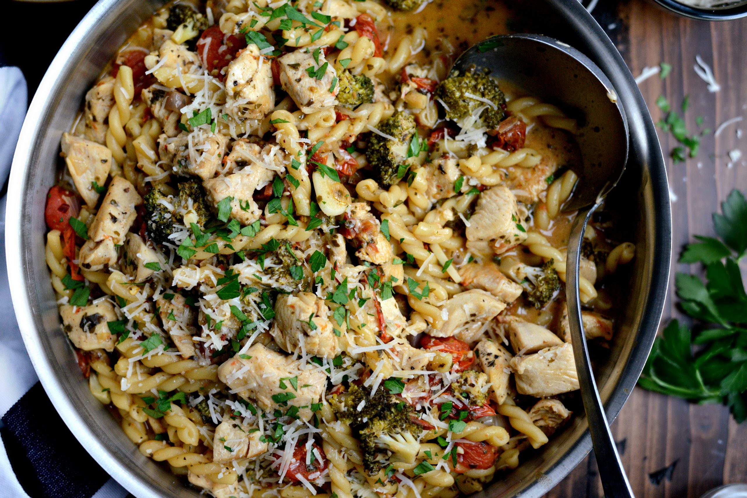 One Pan Chicken Pesto Pasta - Simply Scratch