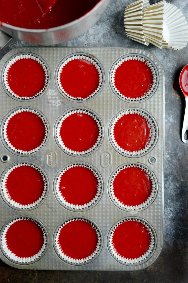 fill with 3 tablespoons of batter.