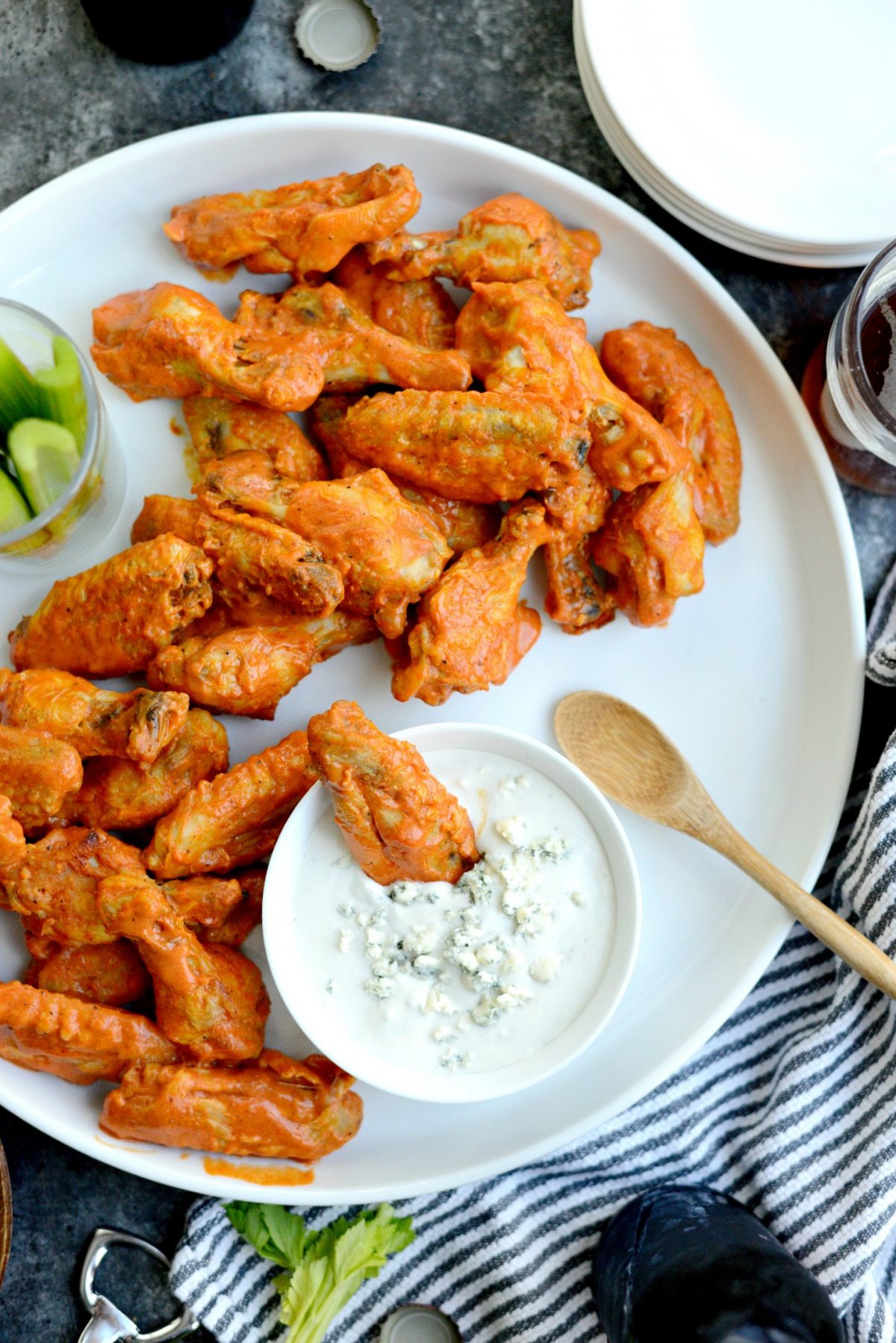 Spicy Garlic Chicken Wings with Blue Cheese Dip