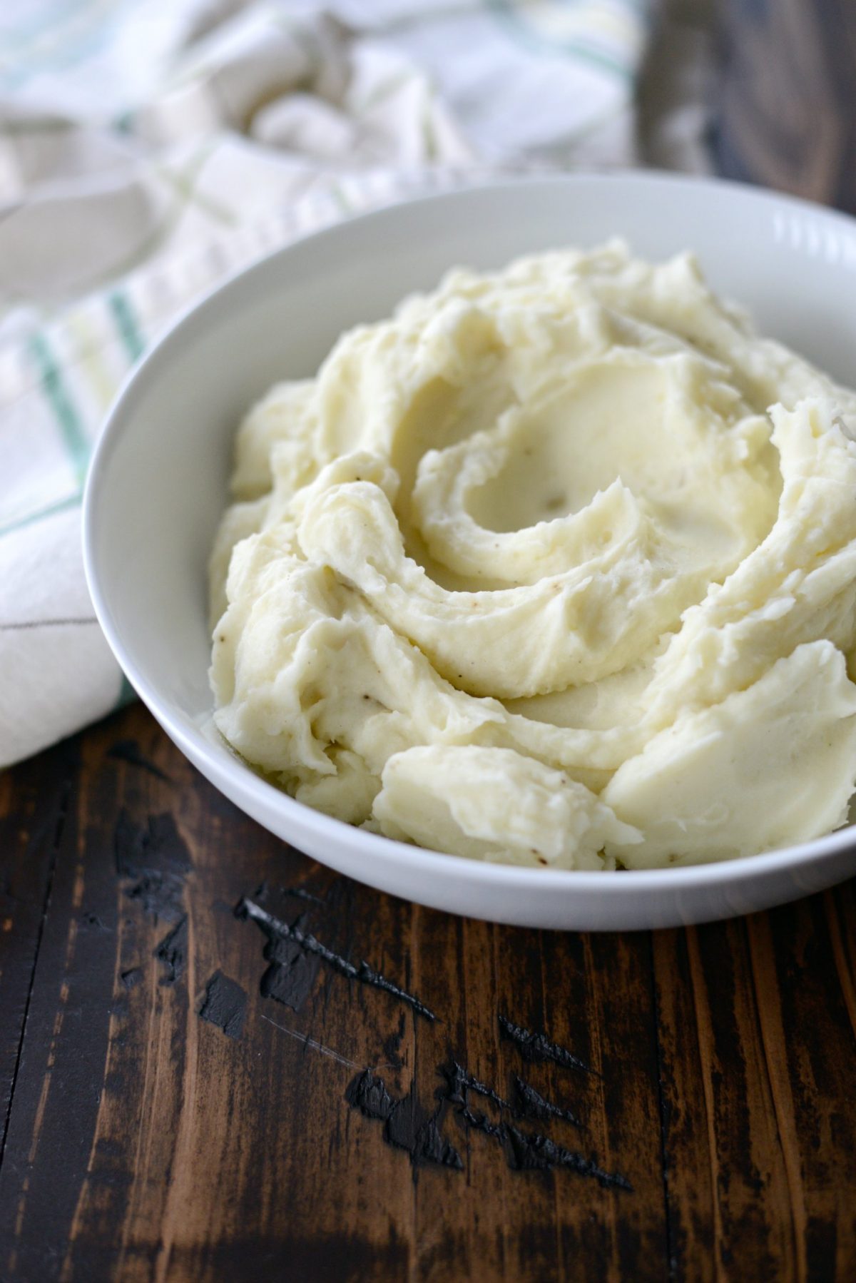 bowl of leftover mashed potatoes 