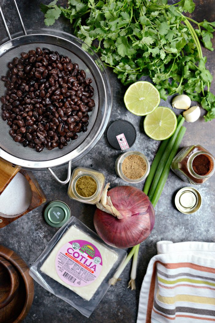 Smoky Chipotle Black Bean Dip ingredients
