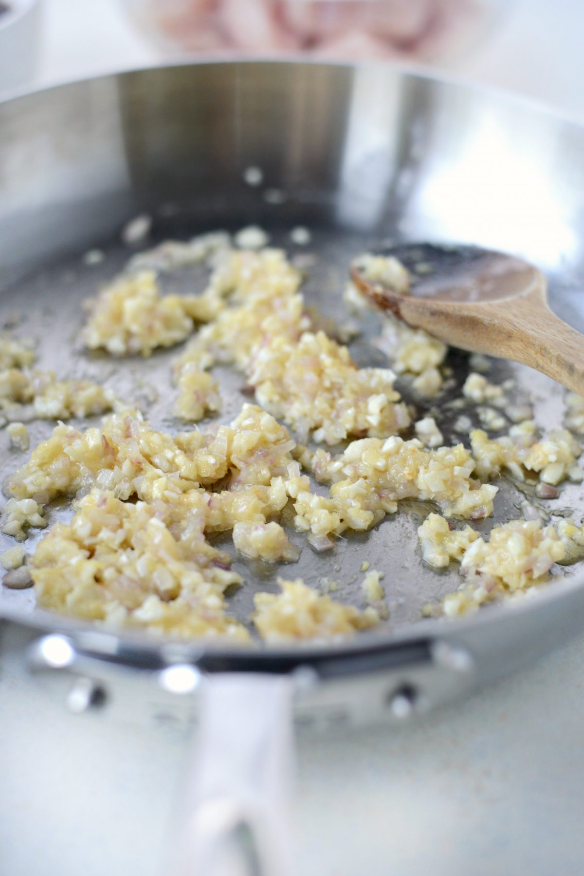 saute shallot with ginger and garlic 